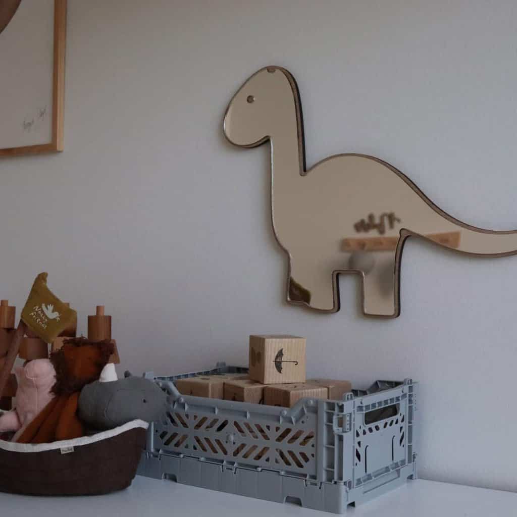 Maseliving dino spejl - egetræ
