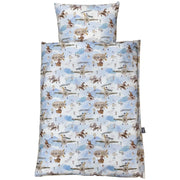 NM Junior sengelinned - lyseblå m/ beige og brune helikoptere