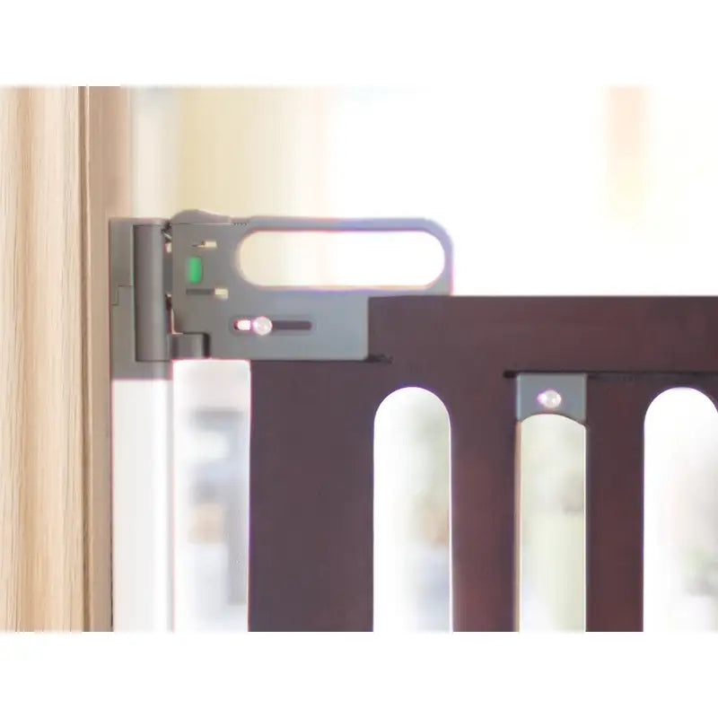 Safe & Care - Skruemonteret sikkerhedsgitter 76-105 cm