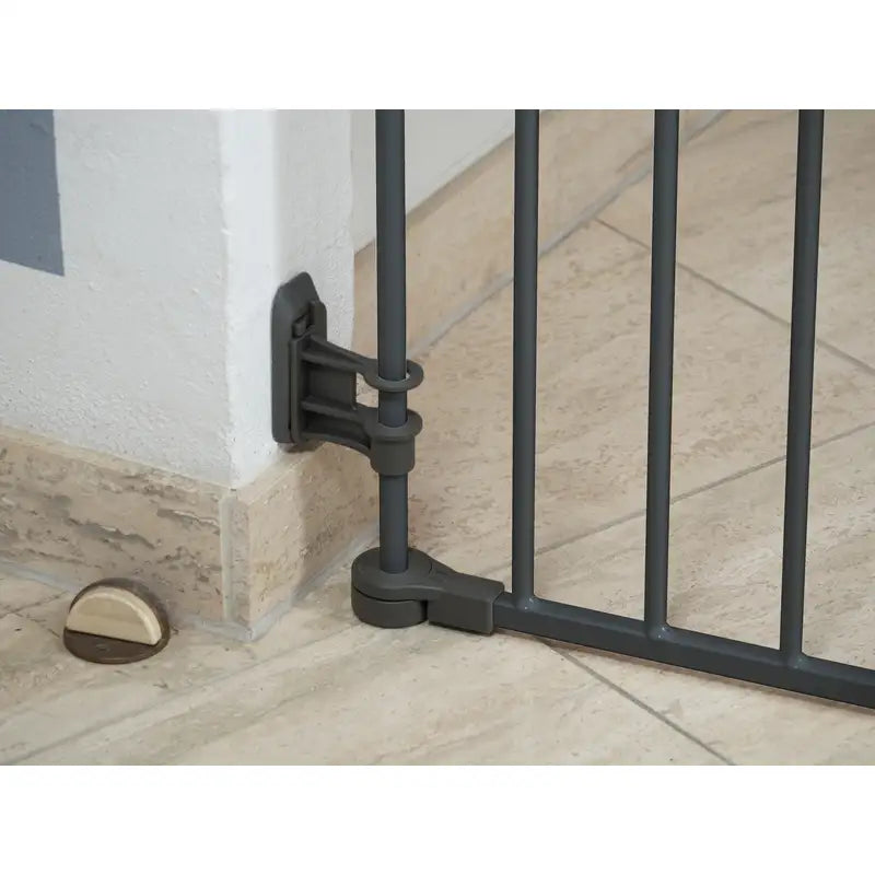 Safe & Care - Skruemonteret sikkerhedsgitter - 90-210 cm - GRÅ