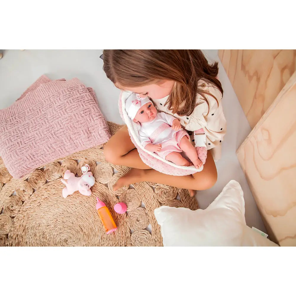 Arias Dukke Elegance Erea 33 cm. m. lyd