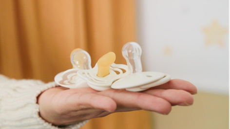 Find rundt i sutte-junglen – Sådan finder du den rette sut til dit barn