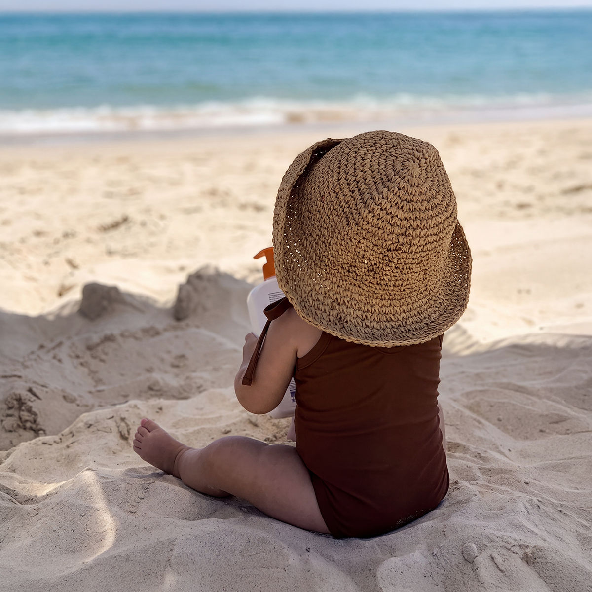 Solen, varmen og din baby – det du skal vide om sommeren med de mindste