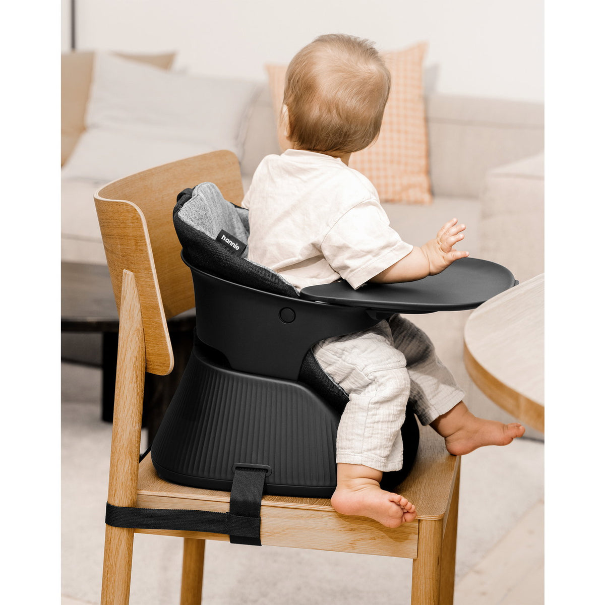 Hannie Transportabel højstol - Charcoal Black