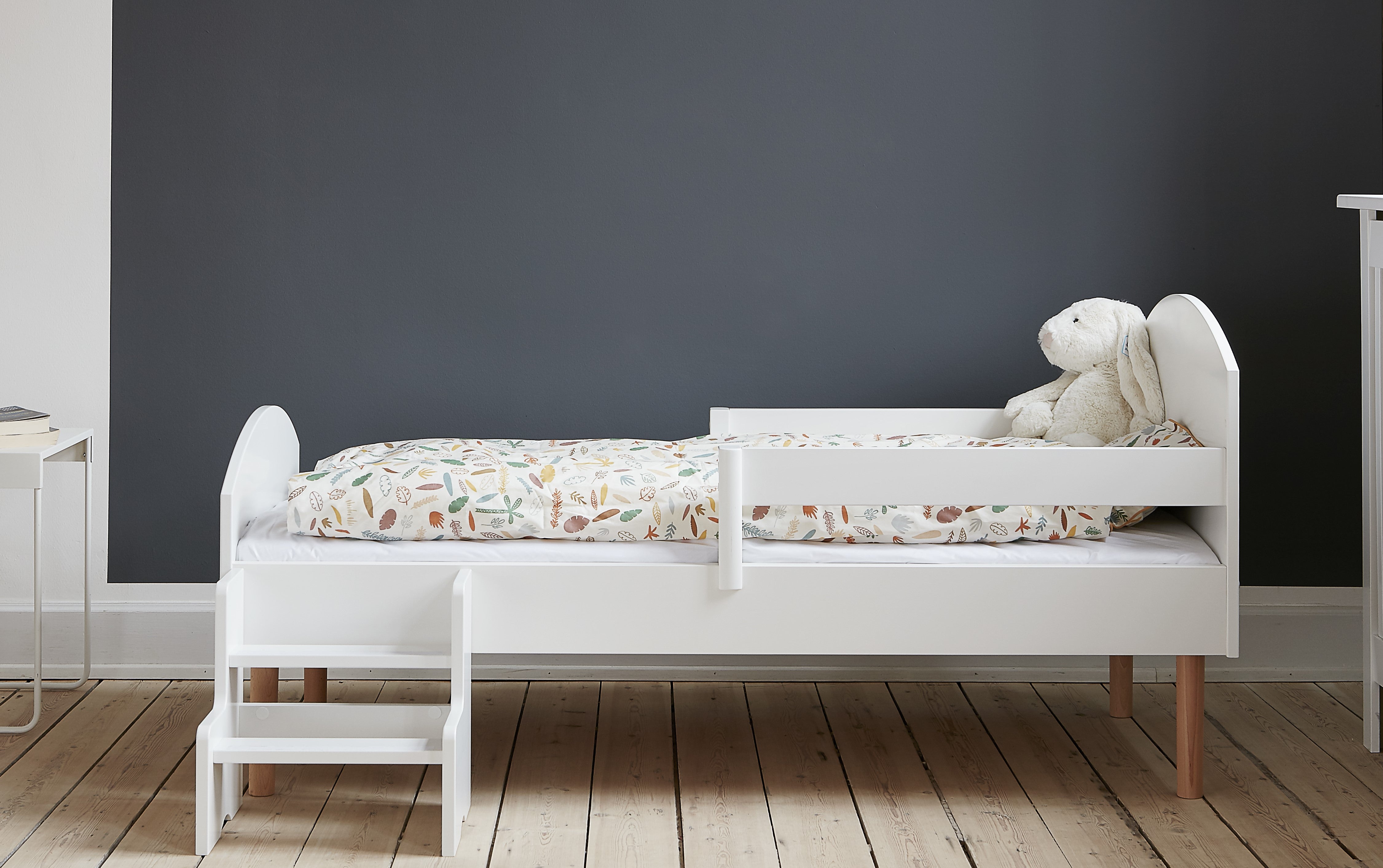 Manis-H Retro seng med 2 sengeheste og lamelbund 70*160 cm flere farver