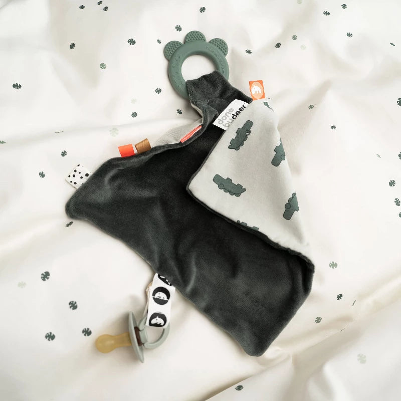 Done by Deer Sutteklud m/bidering Croco Grøn