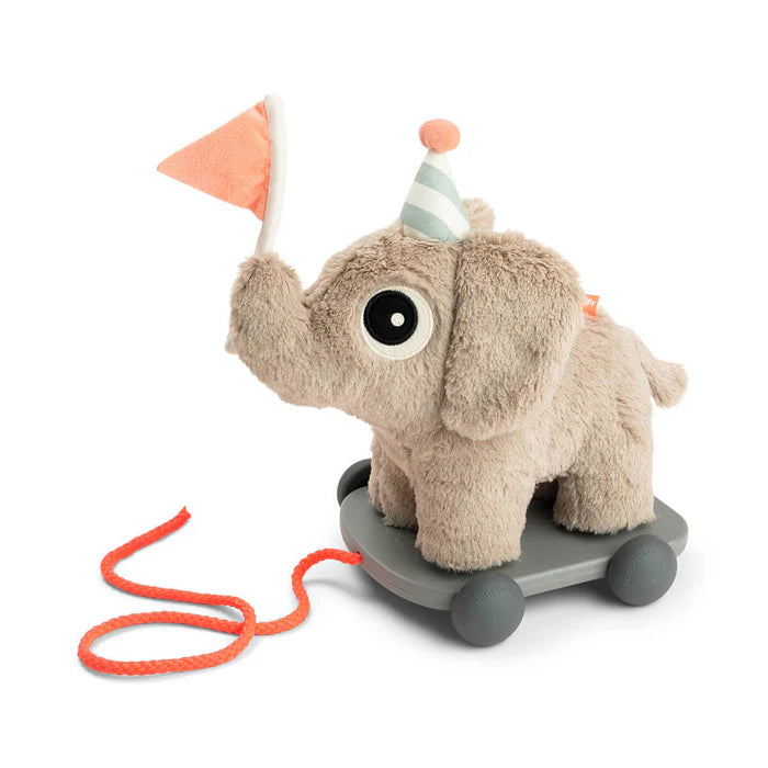 Done by Deer 2-i-1 trækdyr Elphee Sand