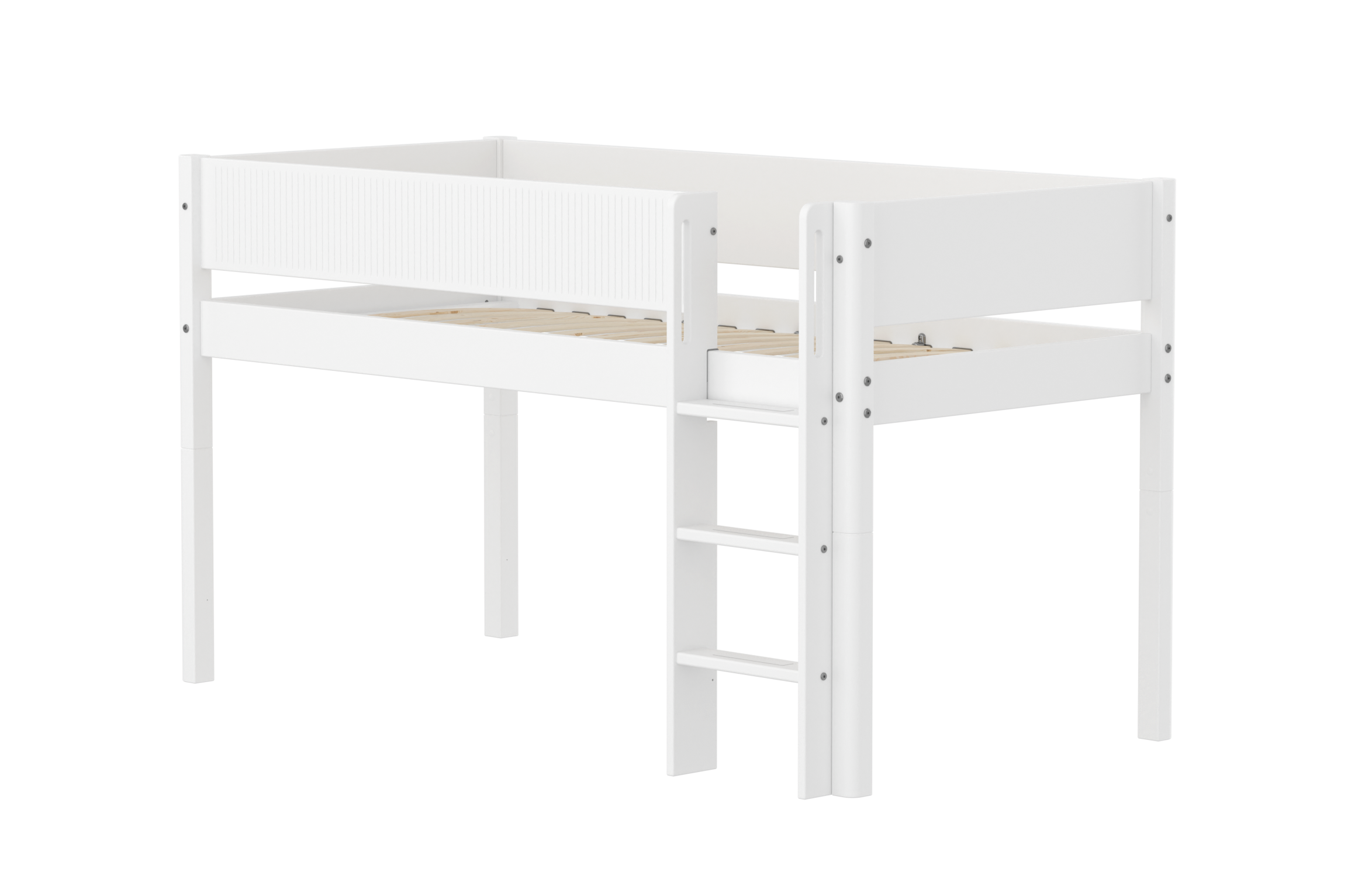 FLEXA WHITE Halvhøj seng 120 cm med stige og grooves sengehest 90x200 cm - Hvid