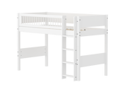 FLEXA WHITE Mellemhøj seng 143 cm med stige og crossbar sengehest 90x200 cm- Hvid