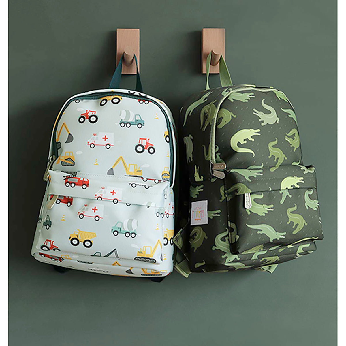 Little backpack: Vehicles