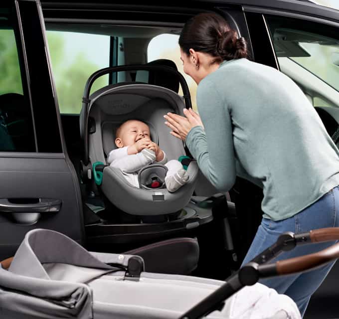 Britax Baby-Safe iSENSE Space Black