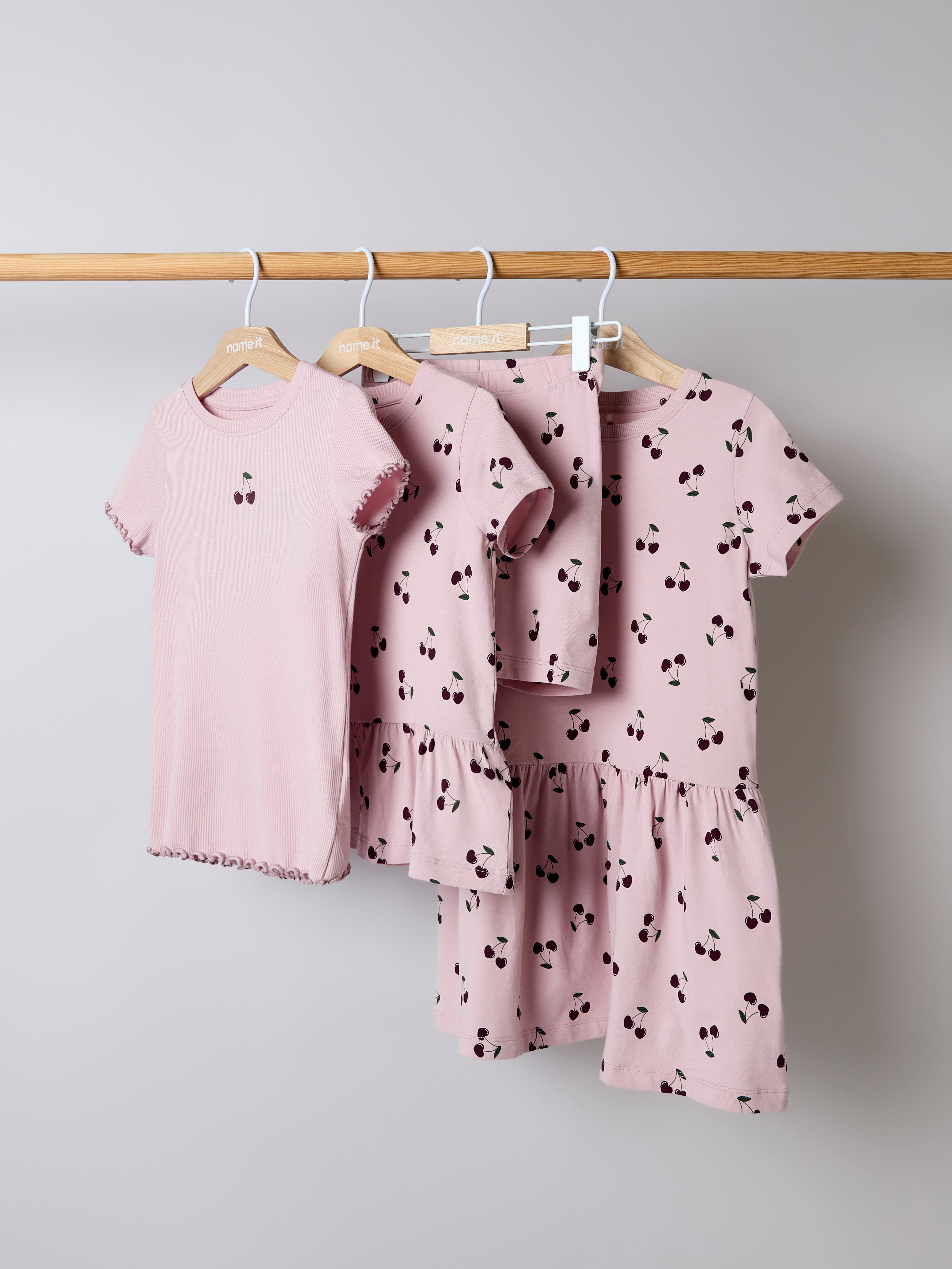 Name It Kortærmet top med kirsebær print, str. 92-116