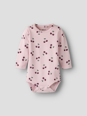 Name It Langærmet body med kirsebær print, str. 56-92 - Lyserød