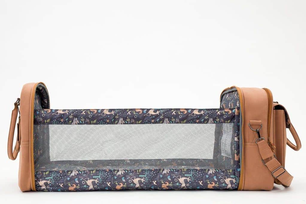 Bizzi Growin POD® Pusletaske og rejseseng - Vegan Leather - Porcini