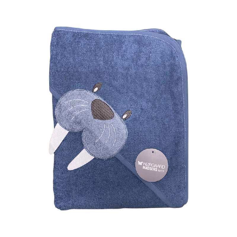 NM Badeslag midd blue m/ hvalros str. 100x100 cm.