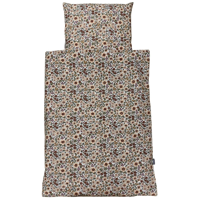 Junior sengelinned - dess. 1236 hvid m/ store røde og beige blomster